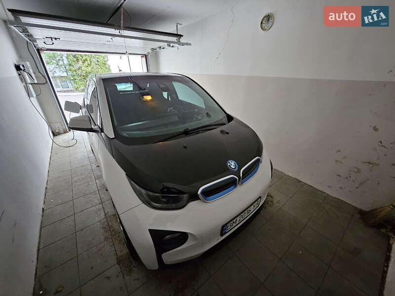 Хэтчбек BMW I3 2014 в Сумах