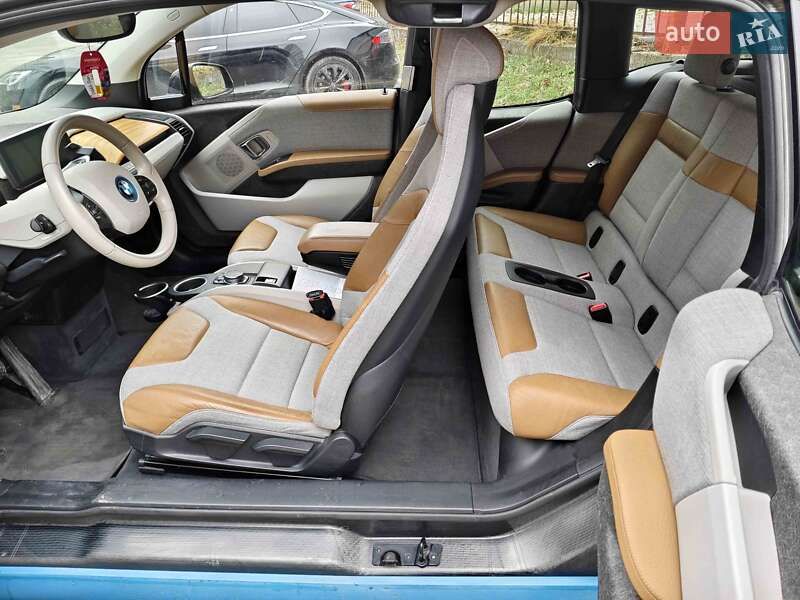 Хетчбек BMW I3 2016 в Тернополі