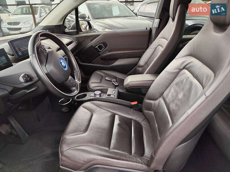 Хэтчбек BMW I3 2016 в Киеве