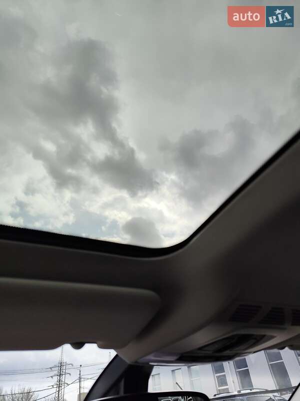 Хэтчбек BMW I3 2016 в Киеве