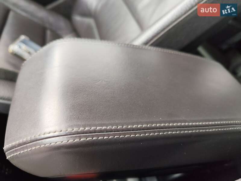 Хэтчбек BMW I3 2016 в Киеве