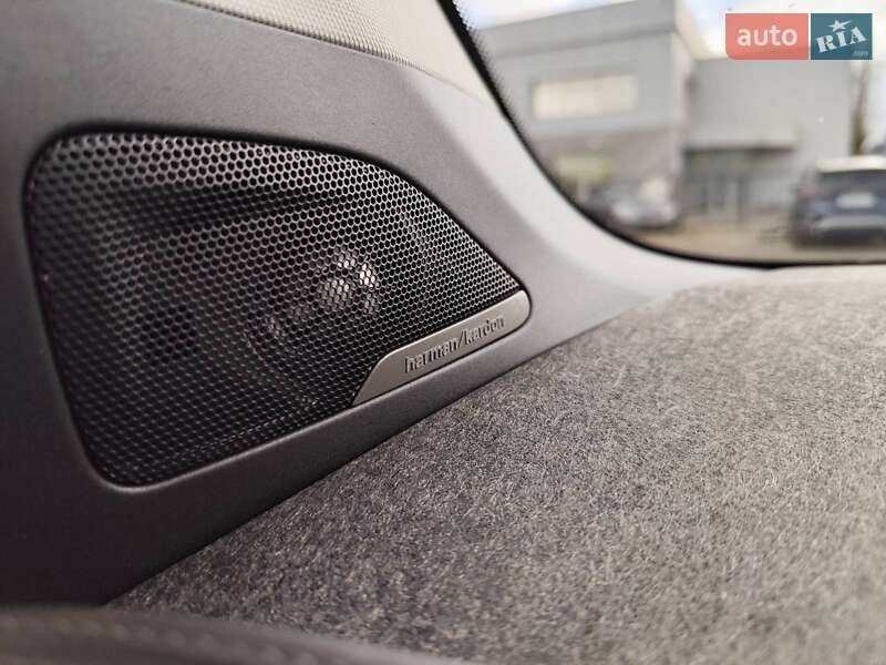 Хэтчбек BMW I3 2016 в Киеве