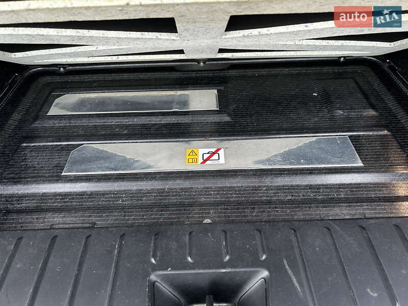 Хэтчбек BMW I3 2014 в Киеве