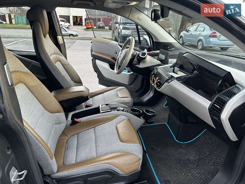 Хэтчбек BMW I3 2014 в Киеве