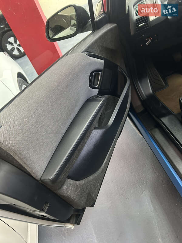 Хэтчбек BMW I3 2014 в Одессе