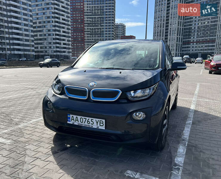 Хэтчбек BMW I3 2015 в 