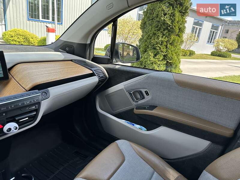 Хэтчбек BMW I3 2016 в Броварах