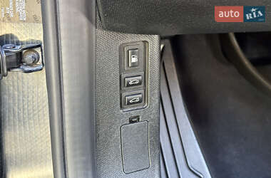 Хэтчбек BMW I3 2015 в 