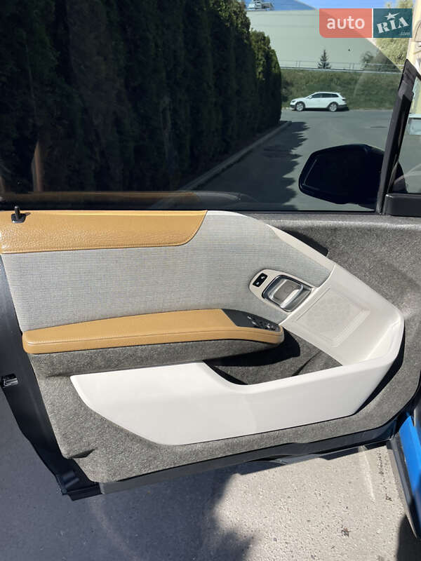Хэтчбек BMW I3 2015 в Полтаве
