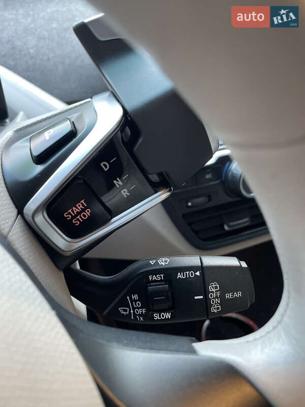 Хэтчбек BMW I3 2015 в Полтаве