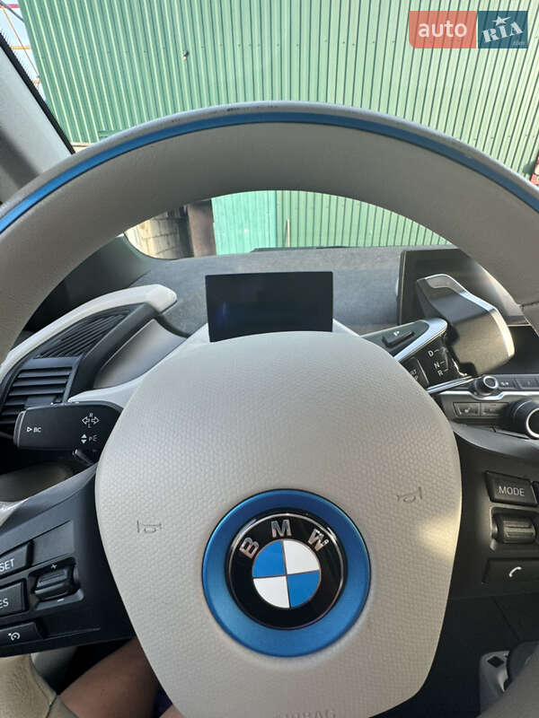 Хэтчбек BMW I3 2016 в Киеве