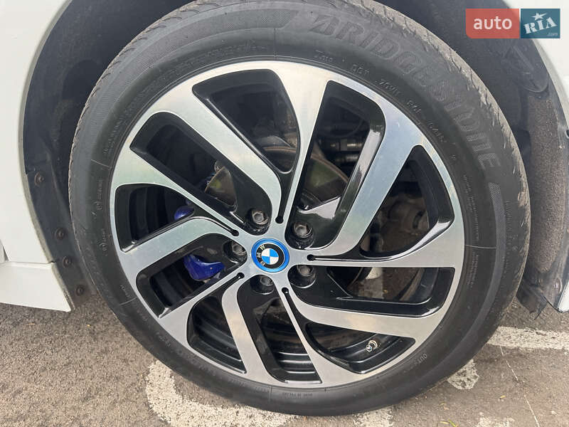 Хэтчбек BMW I3 2015 в Ровно