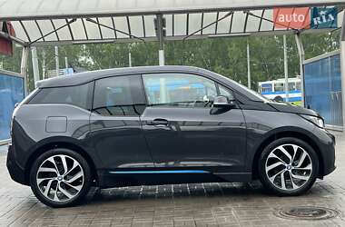 Хетчбек BMW I3 2015 в 