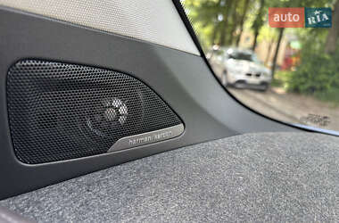 Хэтчбек BMW I3 2018 в 