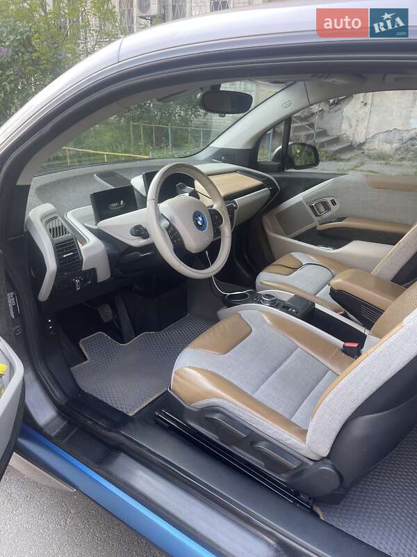 Хэтчбек BMW I3 2014 в Киеве