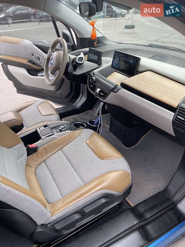 Хэтчбек BMW I3 2014 в Киеве