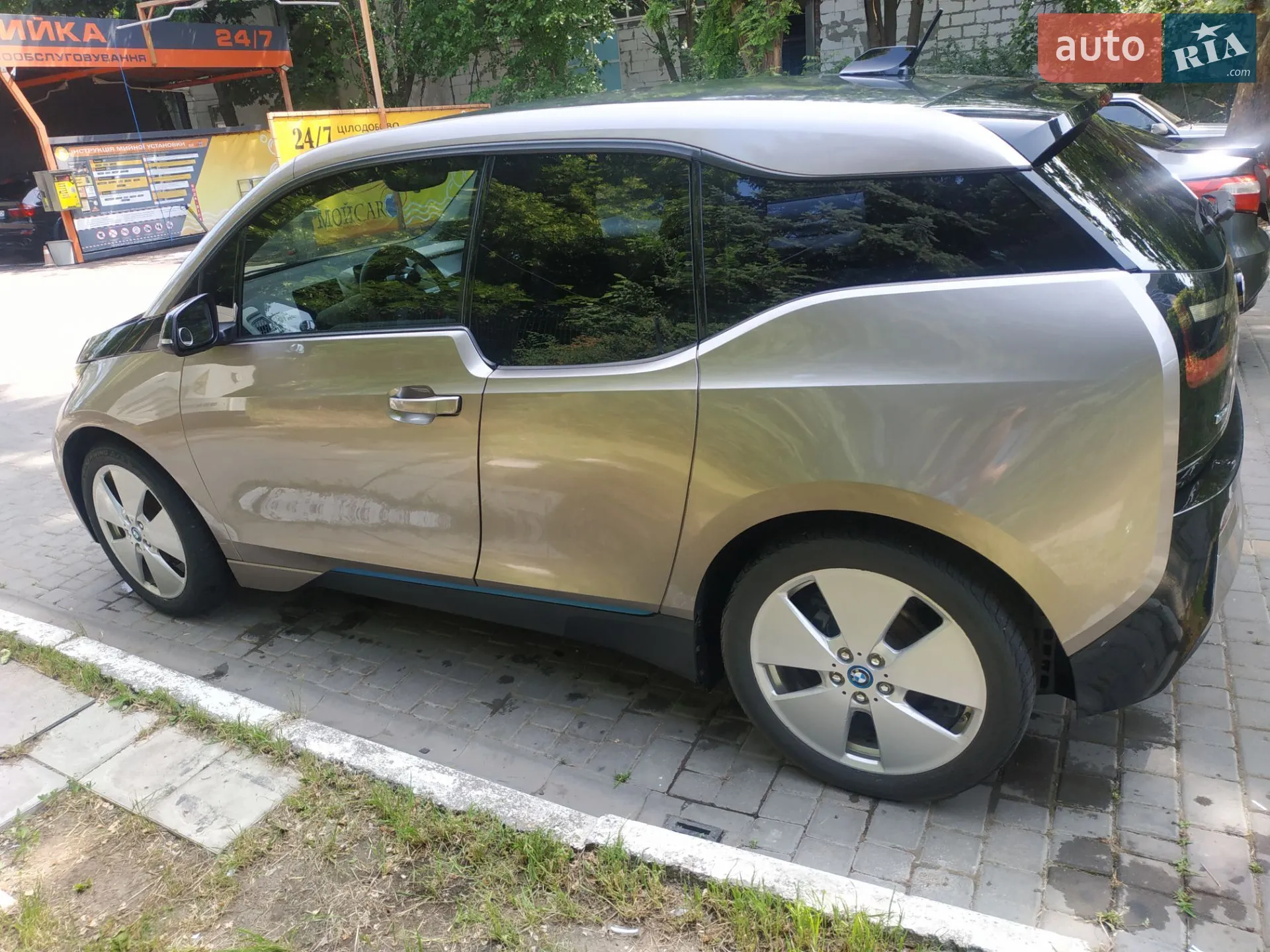 2015 BMW i3 - мініатюра 26