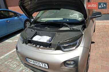 Хэтчбек BMW I3 2015 в 