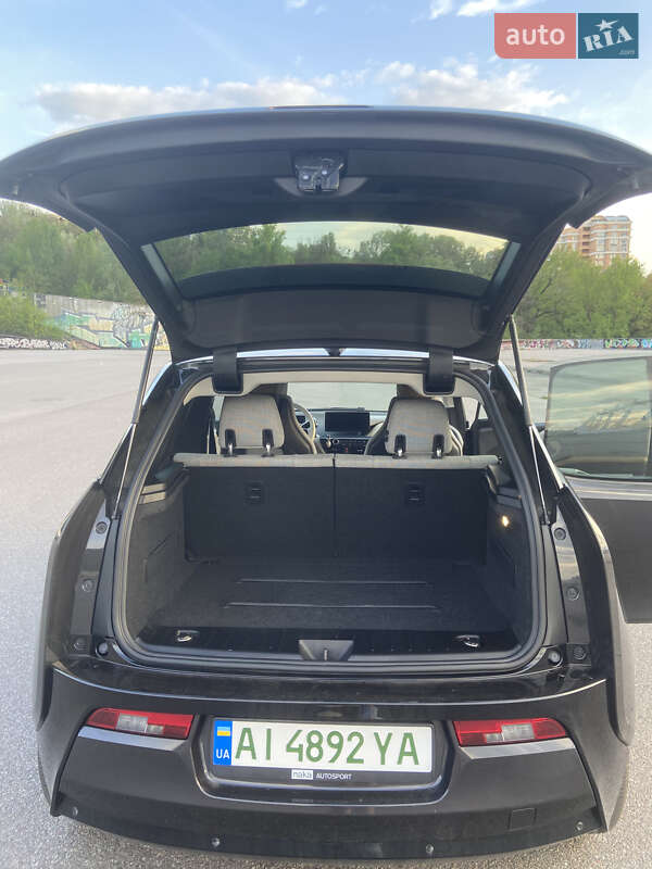 Хэтчбек BMW I3 2014 в Киеве