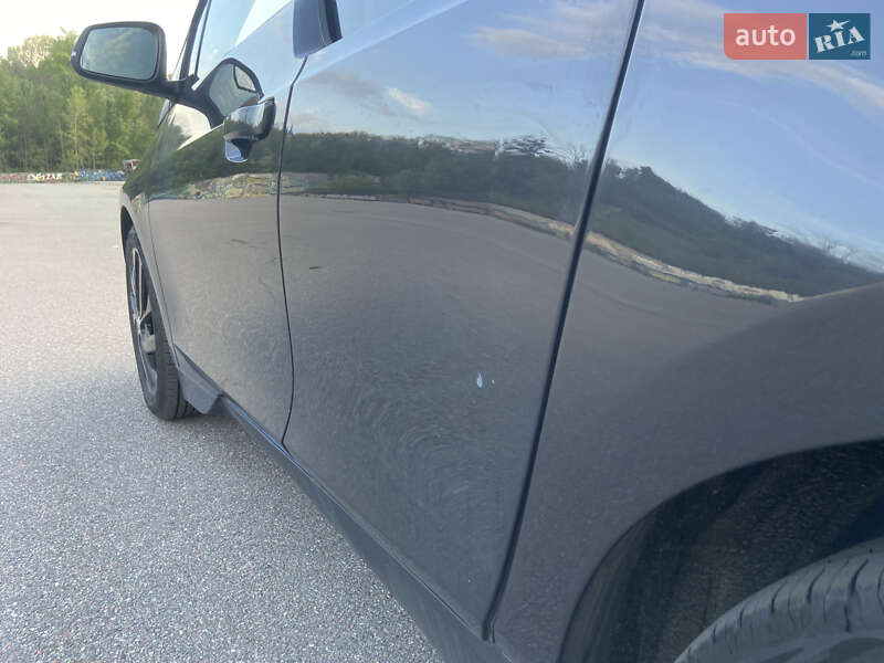 Хэтчбек BMW I3 2014 в Киеве