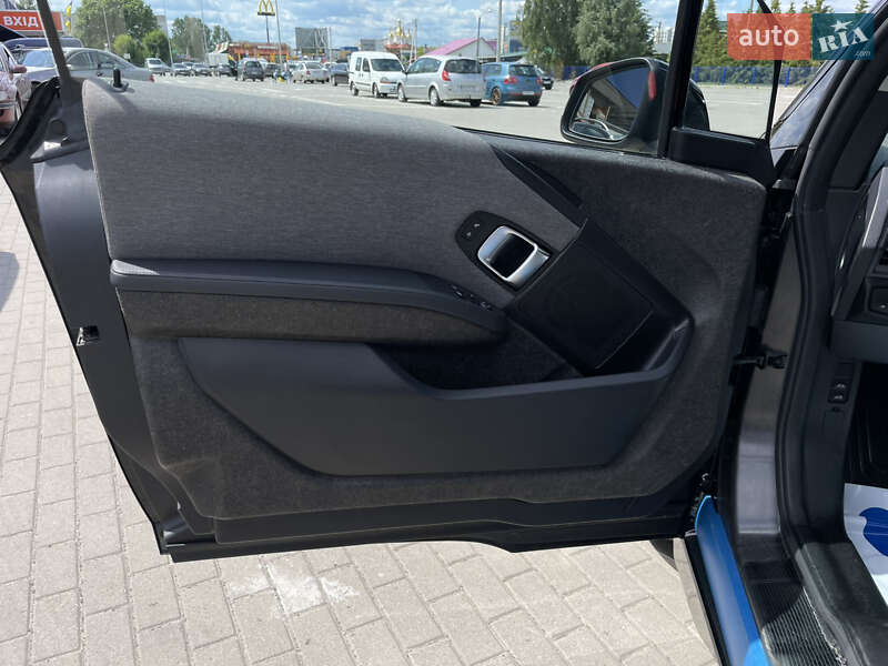 Хэтчбек BMW I3 2016 в Ковеле