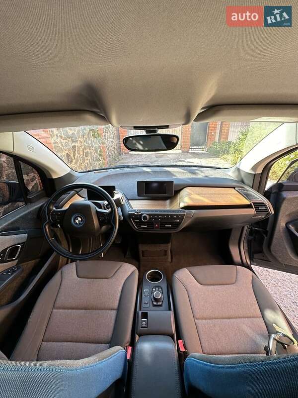 Хэтчбек BMW I3 2017 в Софиевской Борщаговке фото 4 Хэтчбек BMW I3 2017 в Софиевской Борщаговке