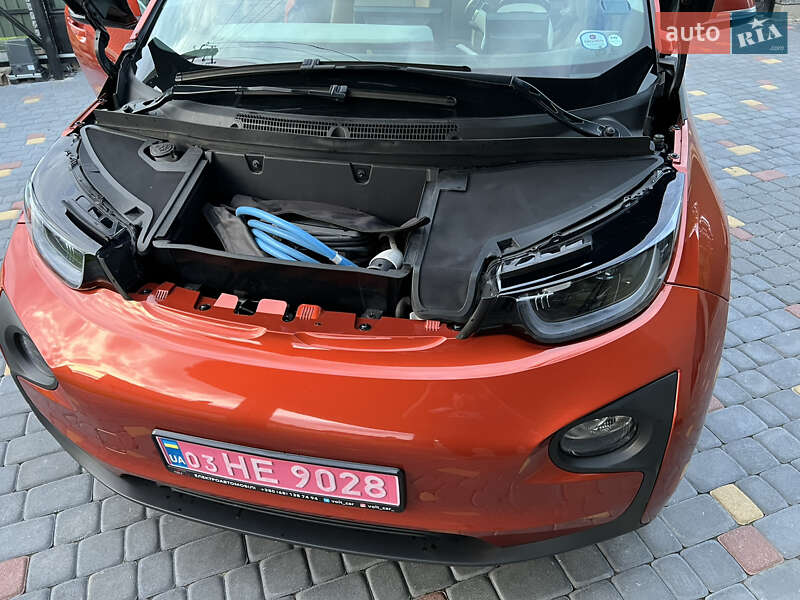 Хэтчбек BMW I3 2014 в Владимире