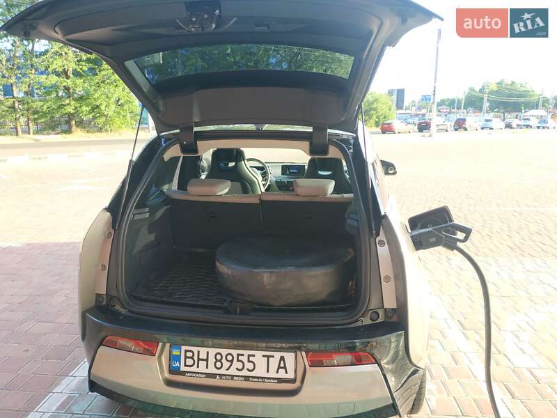 Хетчбек BMW I3 2015 в Одесі