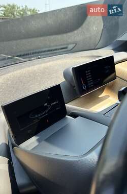Хэтчбек BMW I3 2014 в 