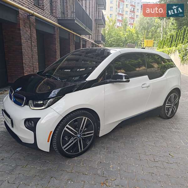 Хэтчбек BMW I3 2017 в Хмельницком