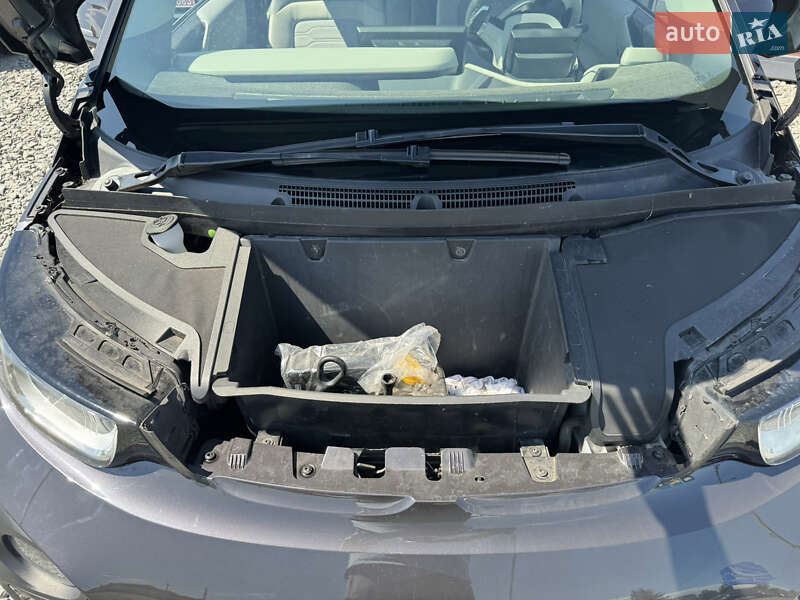 Хэтчбек BMW I3 2014 в Стрые
