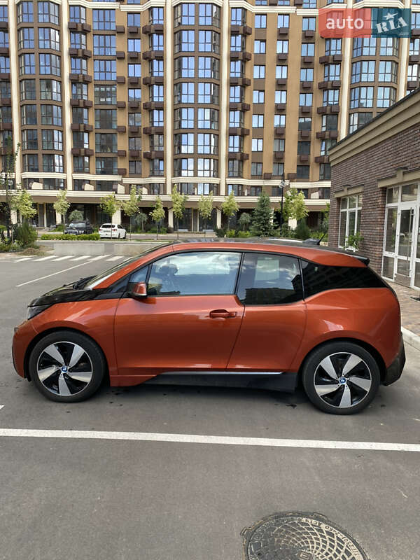 Хэтчбек BMW I3 2014 в Киеве