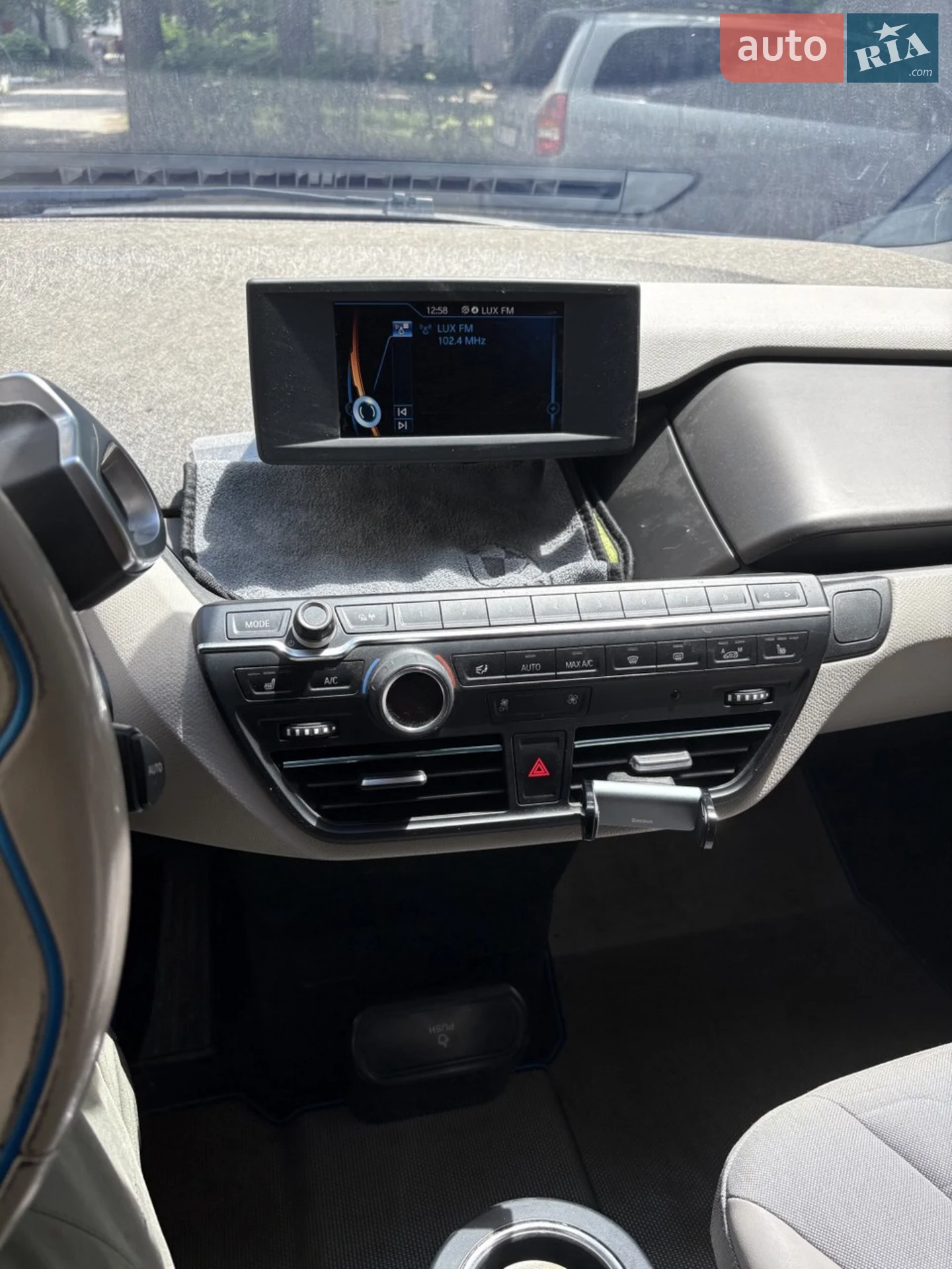 2015 BMW i3 - мініатюра 6
