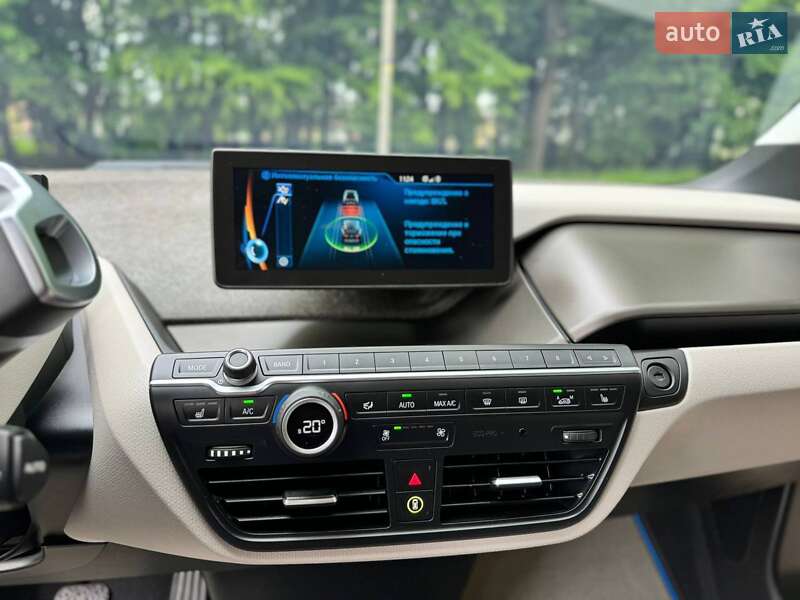 Хэтчбек BMW I3 2015 в Львове