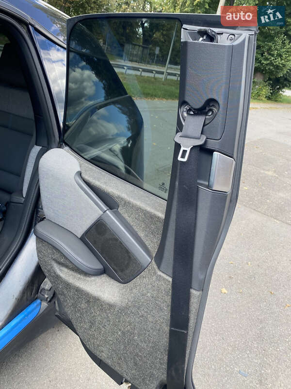 Хэтчбек BMW I3 2015 в Виннице