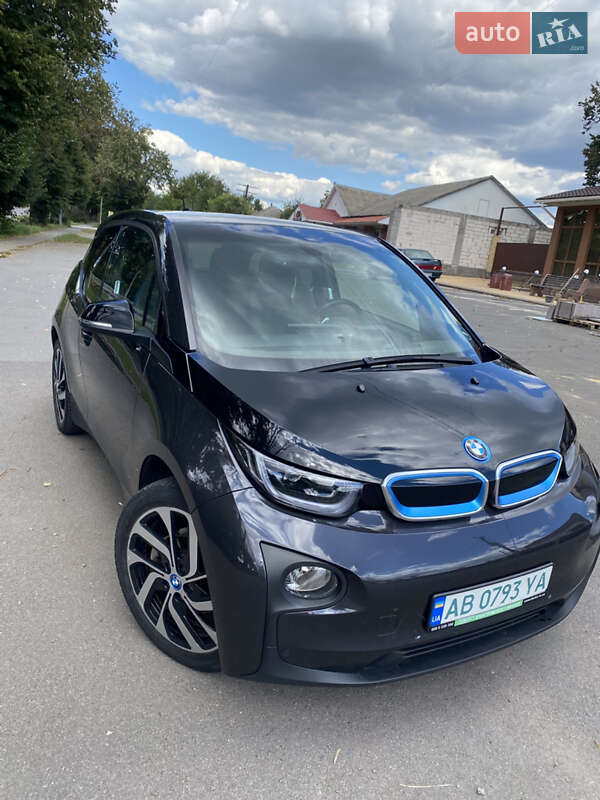 Хэтчбек BMW I3 2015 в 
