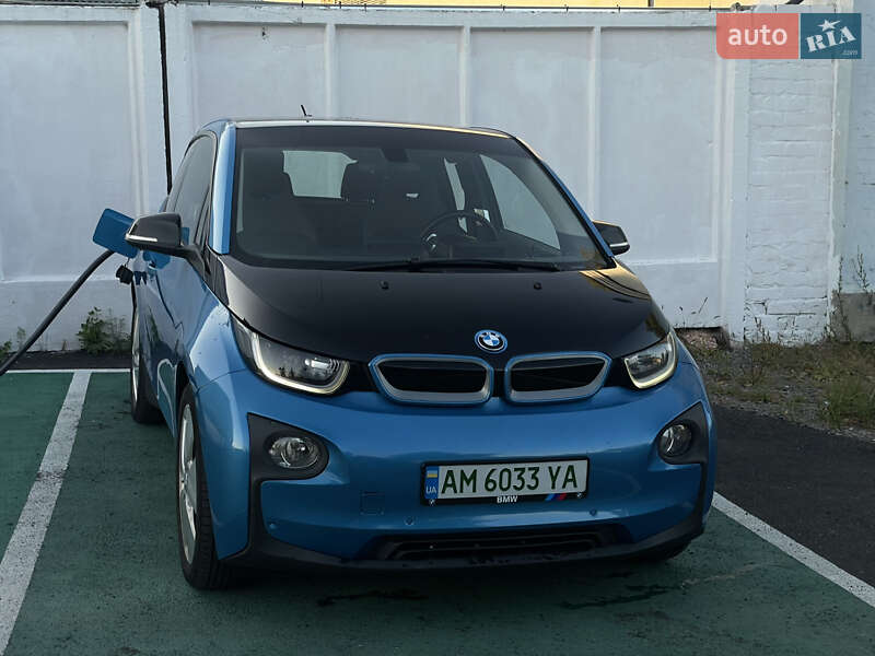 Хэтчбек BMW I3 2016 в Коростене