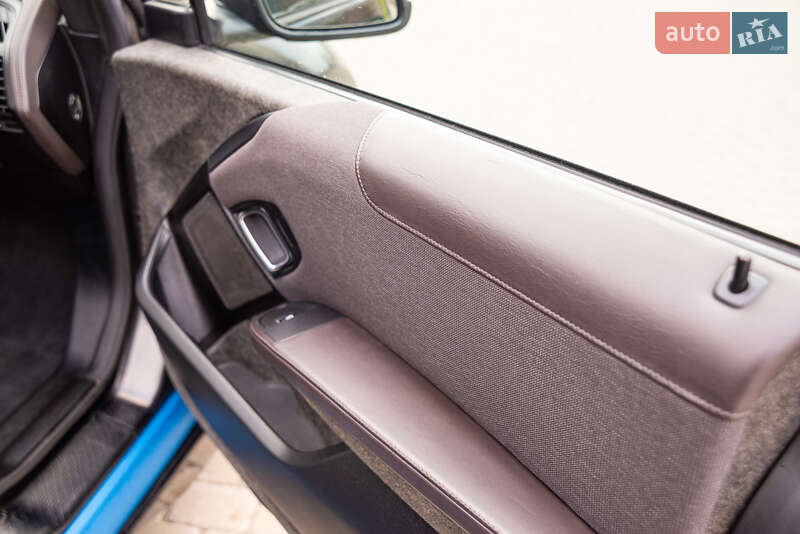 Хэтчбек BMW I3 2018 в Львове