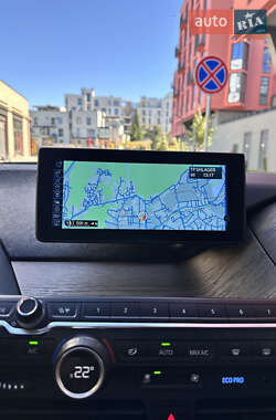 Хэтчбек BMW I3 2016 в 