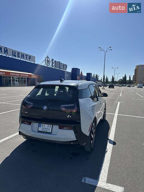 Хэтчбек BMW I3 2015 в Каменец-Подольском