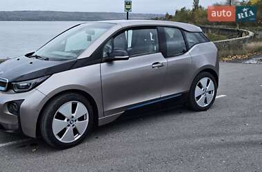 Хетчбек BMW I3 2015 в 