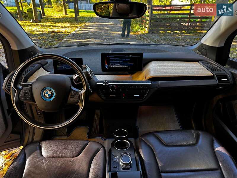 Хэтчбек BMW I3 2016 в Киеве