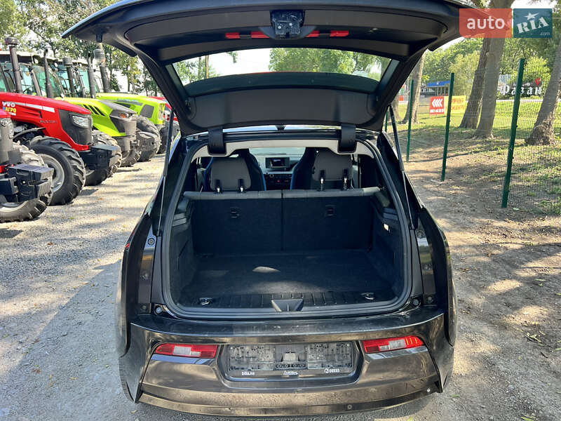 Хэтчбек BMW I3 2015 в Умани фото 12 Хэтчбек BMW I3 2015 в Умани