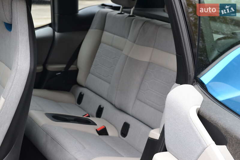 Хетчбек BMW I3 2017 в Луцьку фото 16 Хетчбек BMW I3 2017 в Луцьку