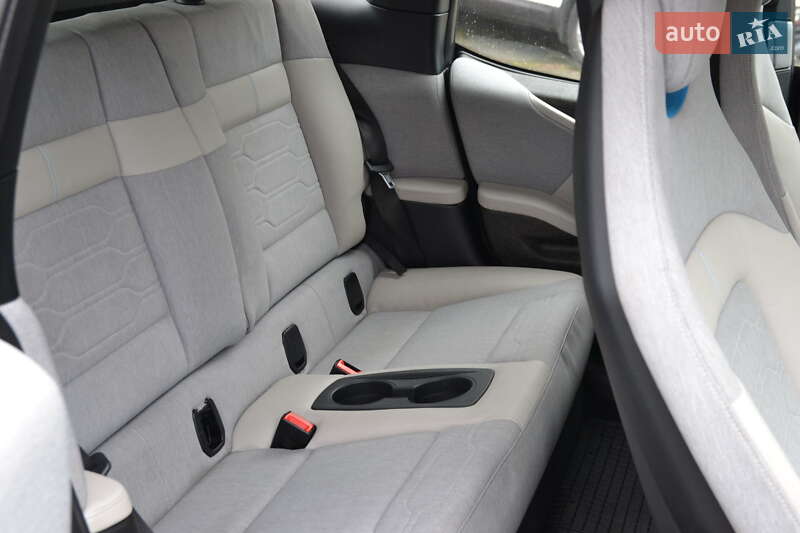 Хетчбек BMW I3 2017 в Луцьку фото 21 Хетчбек BMW I3 2017 в Луцьку