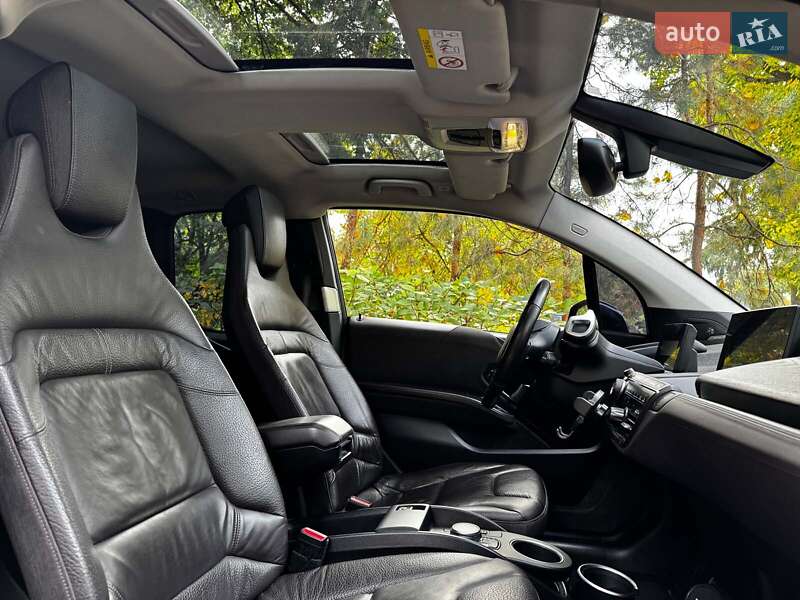 Хэтчбек BMW I3 2016 в Киеве