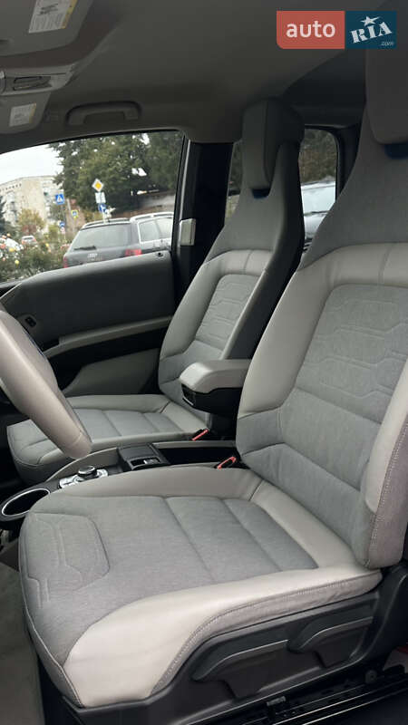 Хэтчбек BMW I3 2014 в Ивано-Франковске