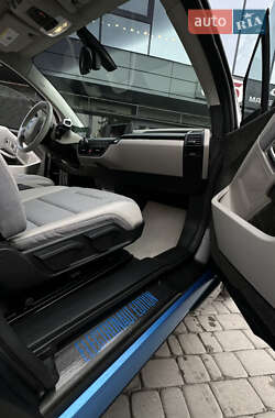 Хэтчбек BMW I3 2014 в 