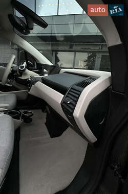 Хэтчбек BMW I3 2014 в 
