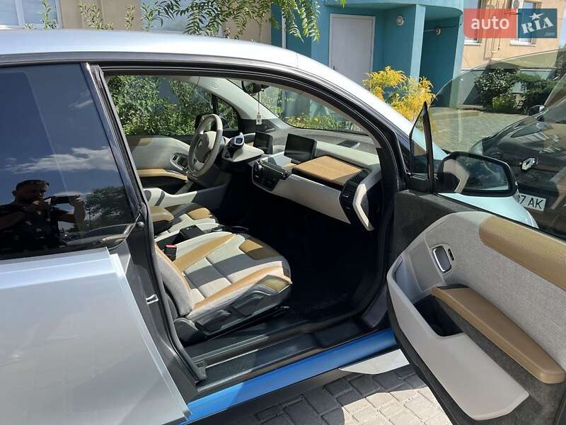 Хэтчбек BMW I3 2015 в Днепре фото 5 Хэтчбек BMW I3 2015 в Днепре